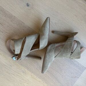 Adolfo Dominguez Gray Women's Heels